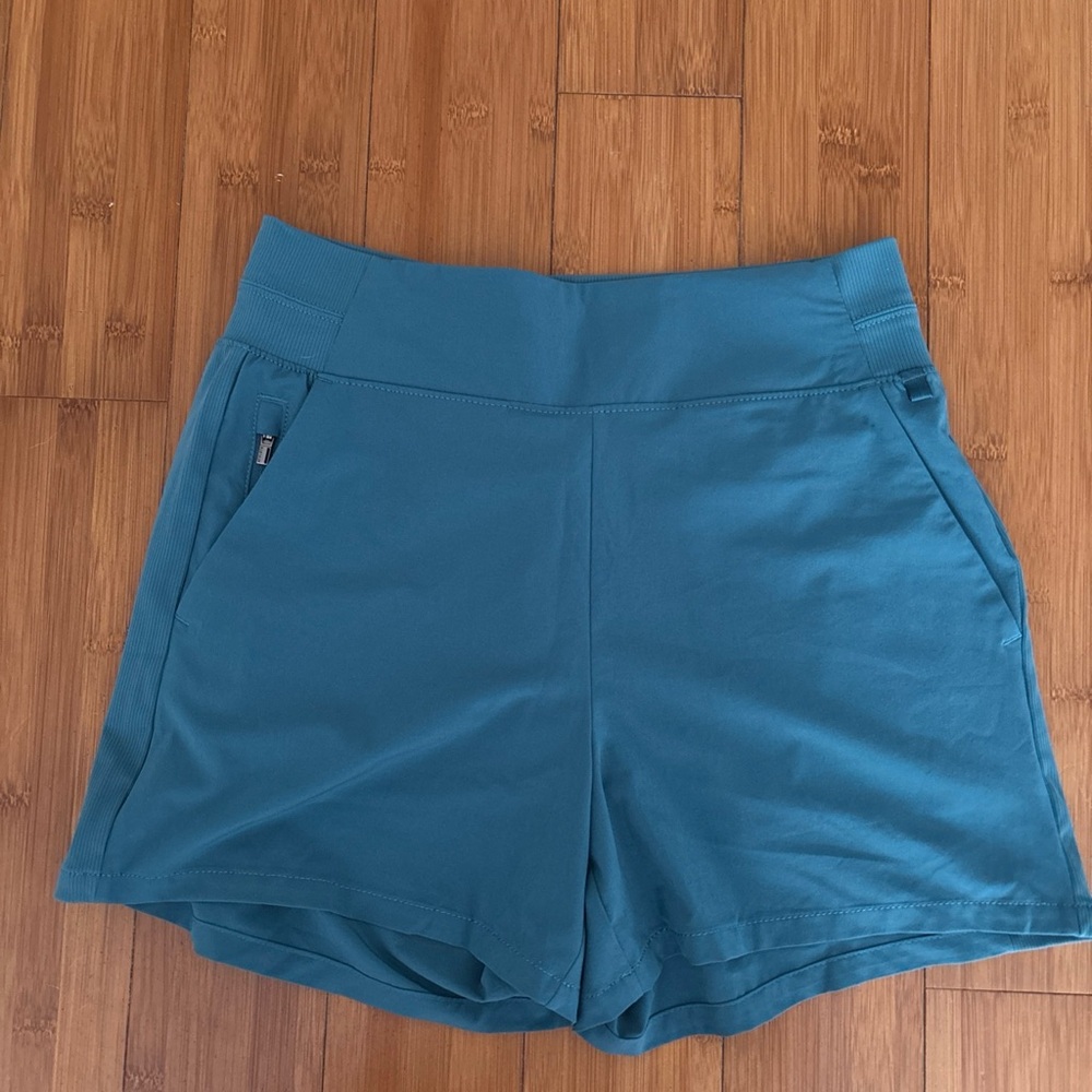 Athleta Women’s Trekkie North Shorts Blue Size 2